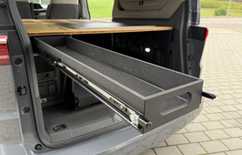 Calibox Schublade über Technikbox 